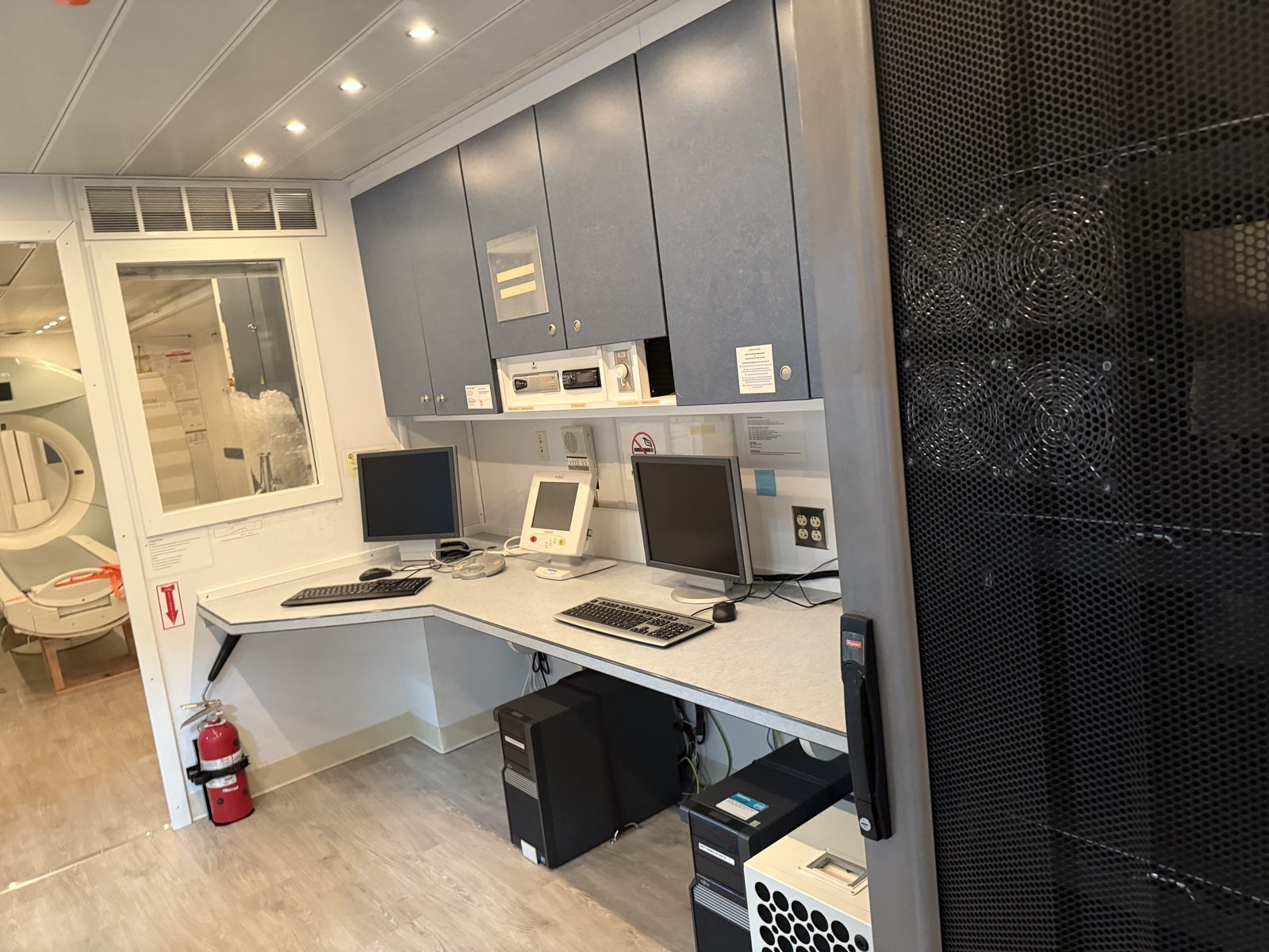 Operator control room inside a mobile CT unit